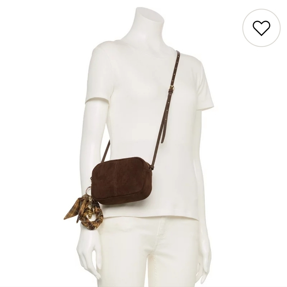 Madden Girl Brown Camera Crossbody Bag Faux Suede Gold Hardware NWT MSRP $36 - Picture 7 of 7